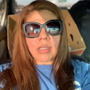 Meet your Posher, Aura